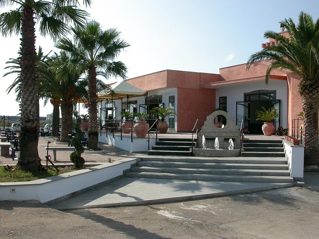Hotel L' Anicre 3*