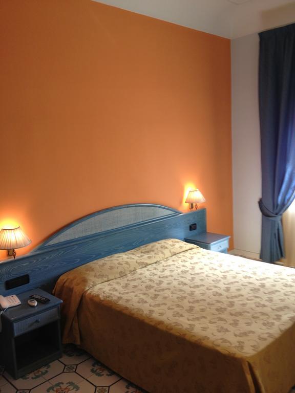 Hotel L' Anicre Varcaturo