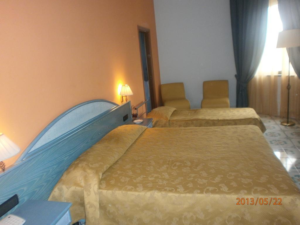 Hotel L' Anicre 3*